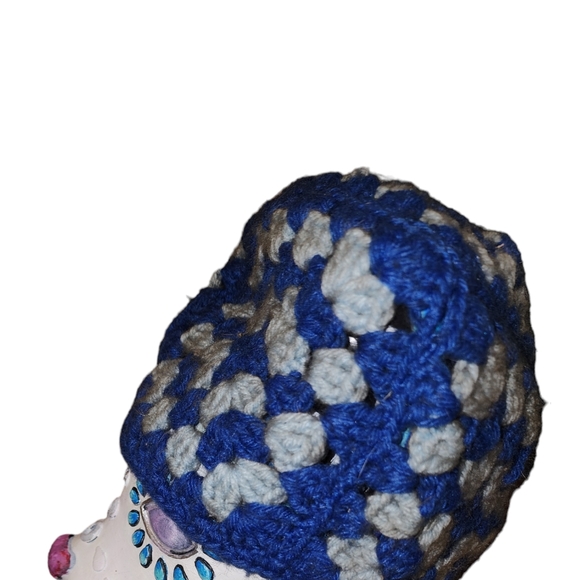 Crochet beanie hat - Picture 2 of 4